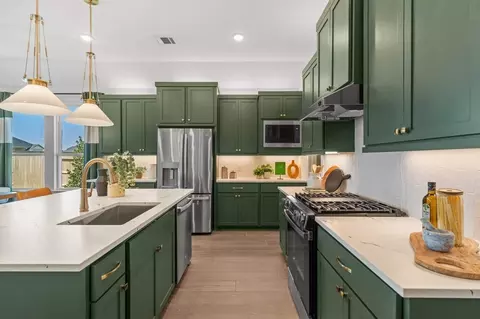 Kitchen - 507 Coen Cain Dr, Rosenberg, TX 77471 photo 2 of 7
