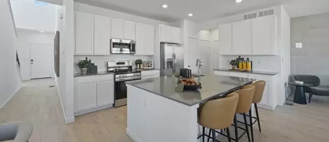 Kitchen - 6637 E 149th Ave, Thornton, CO 80602 photo 2 of 6