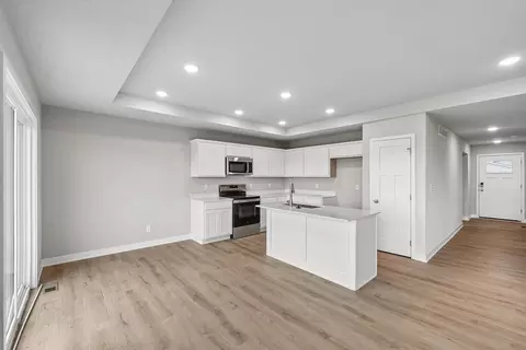 Entry Way - Valley View, Norwalk, IA 50211 photo 1 of 2