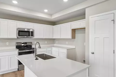 Kitchen - Valley View, Norwalk, IA 50211 photo 2 of 2