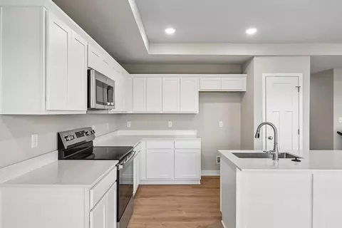 Kitchen - Valley View, Norwalk, IA 50211 photo 1 of 2