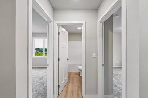 Entry Way - Valley View, Norwalk, IA 50211 photo 2 of 2