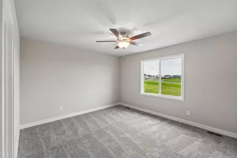 Bedroom - Valley View, Norwalk, IA 50211 photo 1 of 1