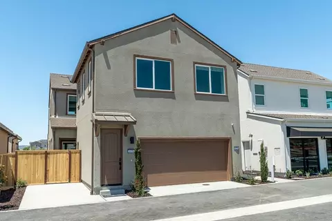 Exterior - 1080 Vinaza Ln, Paso Robles, CA 93446 photo 6 of 25