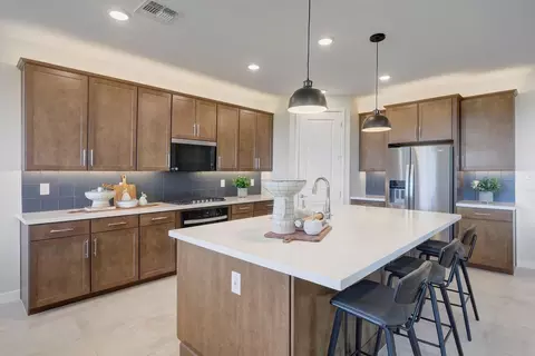 Kitchen - 1268 S 185th Dr, Goodyear, AZ 85338 photo 4 of 7
