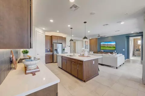 Kitchen - 1268 S 185th Dr, Goodyear, AZ 85338 photo 6 of 7