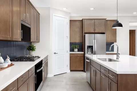 Kitchen - 1268 S 185th Dr, Goodyear, AZ 85338 photo 3 of 7