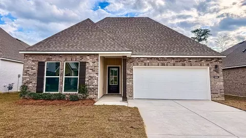 12404 Preakness Dr, Denham Springs, LA 70726
