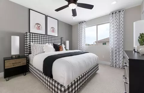 Bedroom - 29710 Cliff Park Dr, Menifee, CA 92584 photo 4 of 10