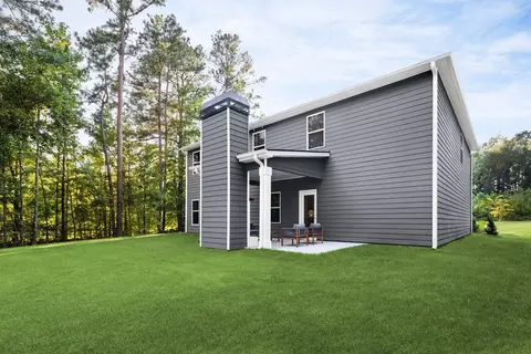 Exterior - 115 Woodlands Dr, Jackson, GA 30233 photo 3 of 6