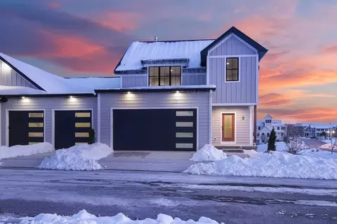 Exterior - 3 Beech Tree Pl, Ottawa, IL 61350 photo 2 of 17