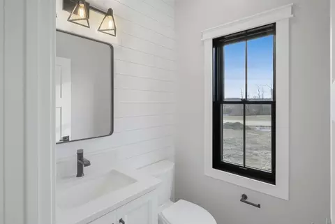 Bath - 3 Beech Tree Pl, Ottawa, IL 61350 photo 1 of 6