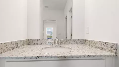 Bath - 20 Elderberry St, Freeport, FL 32439 photo 2 of 6
