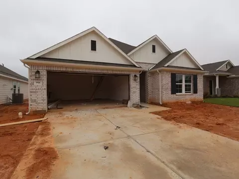 958 Garden Path Dr, Willis, TX 77378