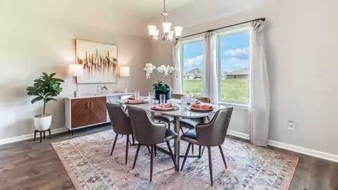 Dining - 7313 Cypress Point Dr, Ball, LA 71405 photo 2 of 2