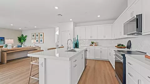 Kitchen - 10147 Meadowfield Ln, Lakeside, CA 92040 photo 2 of 6