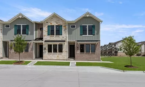 827 Pedernales Dr, Plano, TX 75075