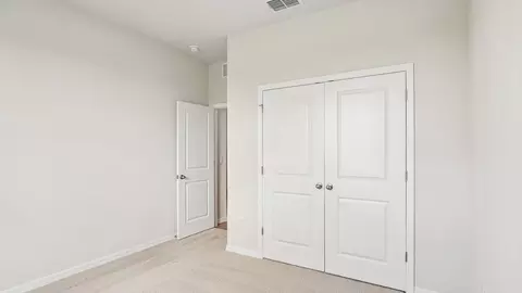 Bedroom - 17131 James Trl, Parrish, FL 34219 photo 8 of 9