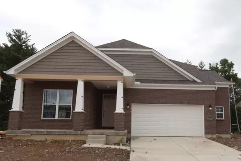 1752 Goldfinch Ln, Milford, OH 45150