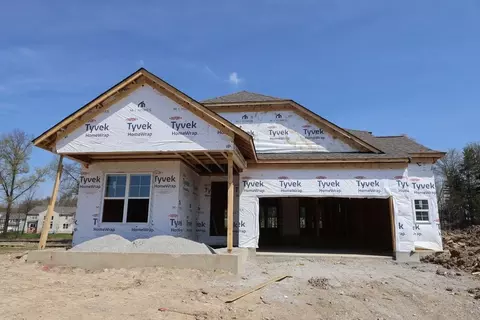 1752 Goldfinch Ln, Milford, OH 45150