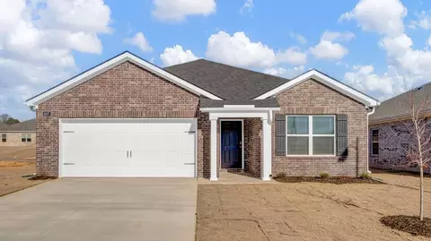 75 Pine St, Byhalia, MS 38611