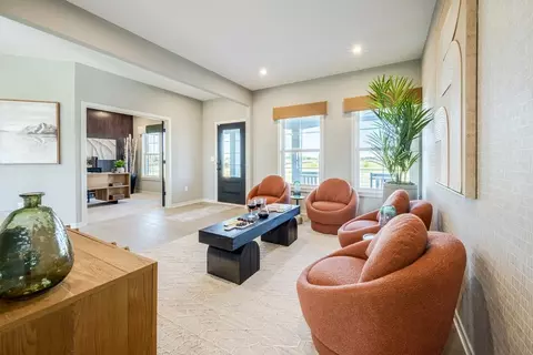 Living - 8295 Busey Rd, Pickerington, OH 43147 photo 1 of 8
