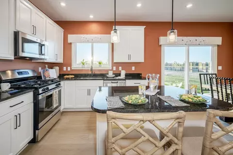 Kitchen - 8295 Busey Rd, Pickerington, OH 43147 photo 2 of 7