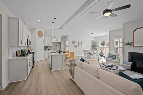 Entry Way - Montevallo Lane, Ayden, NC 28513 photo 15 of 16