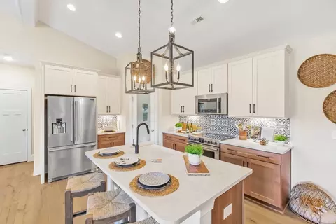 Kitchen - Montevallo Lane, Ayden, NC 28513 photo 8 of 29