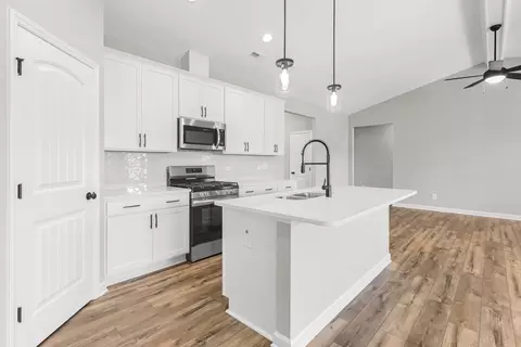 Kitchen - Montevallo Lane, Ayden, NC 28513 photo 13 of 29