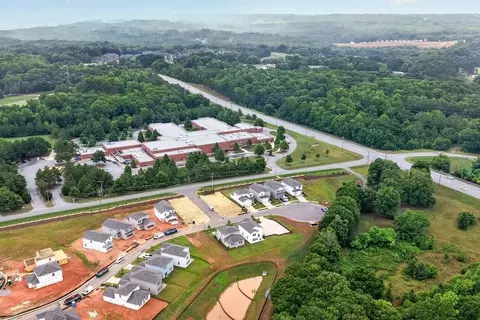 View/Area - 500 Silver Birch Ct, Shelby, NC 28152 photo 4 of 9