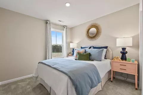 Bedroom - 500 Silver Birch Ct, Shelby, NC 28152 photo 11 of 11
