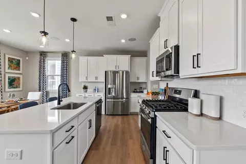 Kitchen - 500 Silver Birch Ct, Shelby, NC 28152 photo 11 of 12