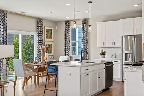 Kitchen - 500 Silver Birch Ct, Shelby, NC 28152 photo 10 of 12