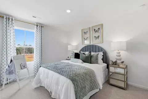 Bedroom - 500 Silver Birch Ct, Shelby, NC 28152 photo 3 of 11