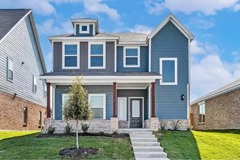 905 Cottonwood Ave, Hutchins, TX 75141