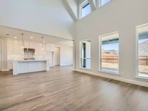 Living - 1422 Fieldstone Dr, Midlothian, TX 76065 photo 6 of 7
