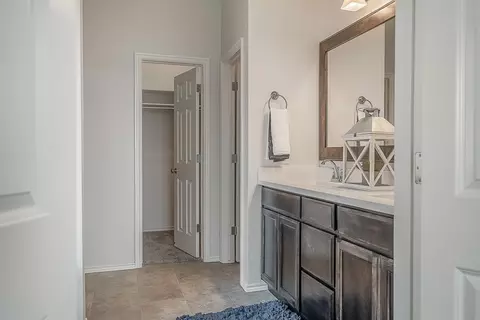 Entry Way - 16140 Tall Grass Dr, Moore, OK 73170 photo 1 of 2