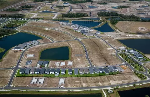 View/Area - 11322 Meadow River Way, Parrish, FL 34219 photo 6 of 7