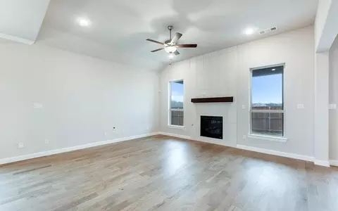 Living - 959 Cherrystone Loop, Buda, TX 78610 photo 4 of 11
