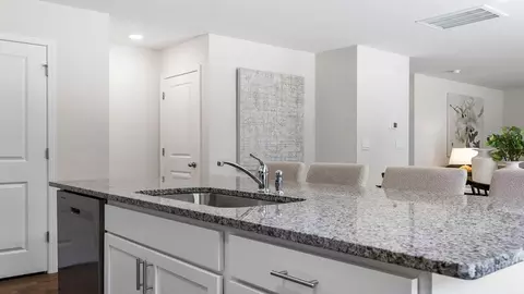 Kitchen - 1312 Williamston Rd, Anderson, SC 29621 photo 4 of 8