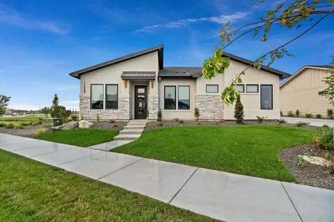 11337 S Corballis Ln, Kuna, ID 83634