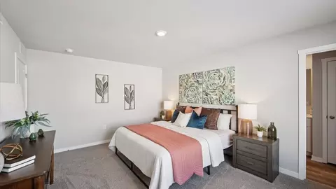 Bedroom - 1003 Daisy Ln, Waukee, IA 50263 photo 2 of 7