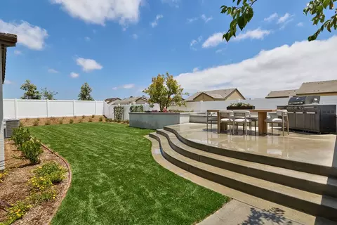 Exterior - 5548 Dora Way, Oceanside, CA 92057 photo 4 of 10