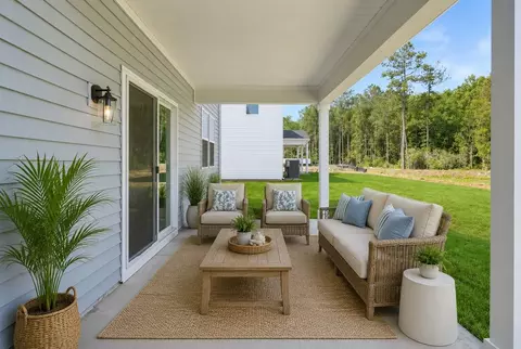 Exterior - 101 Miller Chapel Blvd, Guyton, GA 31312 photo 4 of 13