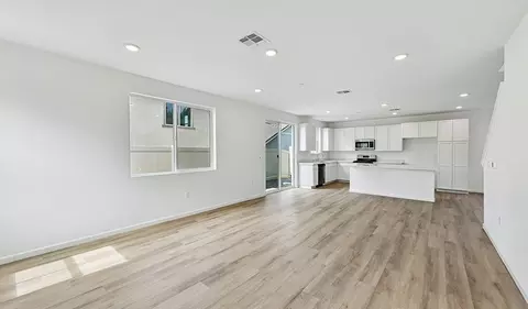 Living - 115 Pascoe Way, Grass Valley, CA 95945 photo 5 of 5