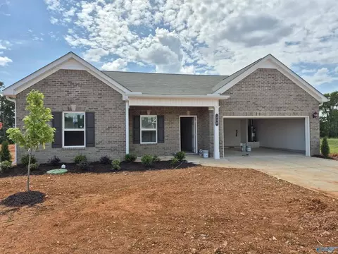 334 Emma Way, New Market, AL 35761