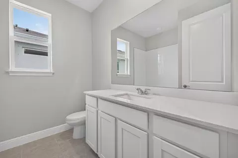 Bath - 9013 Sundance Ter, Parrish, FL 34219 photo 2 of 2