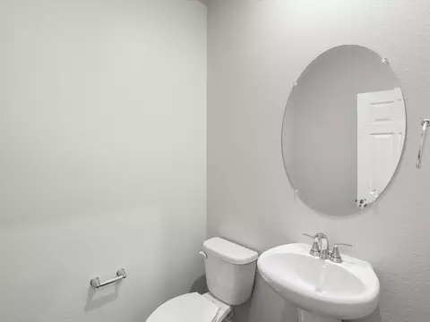 Bath - 9389 Foxfire St, Longmont, CO 80504 photo 4 of 5