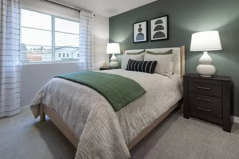 Bedroom - 3667 SW 37th St, Gresham, OR 97080 photo 16 of 20